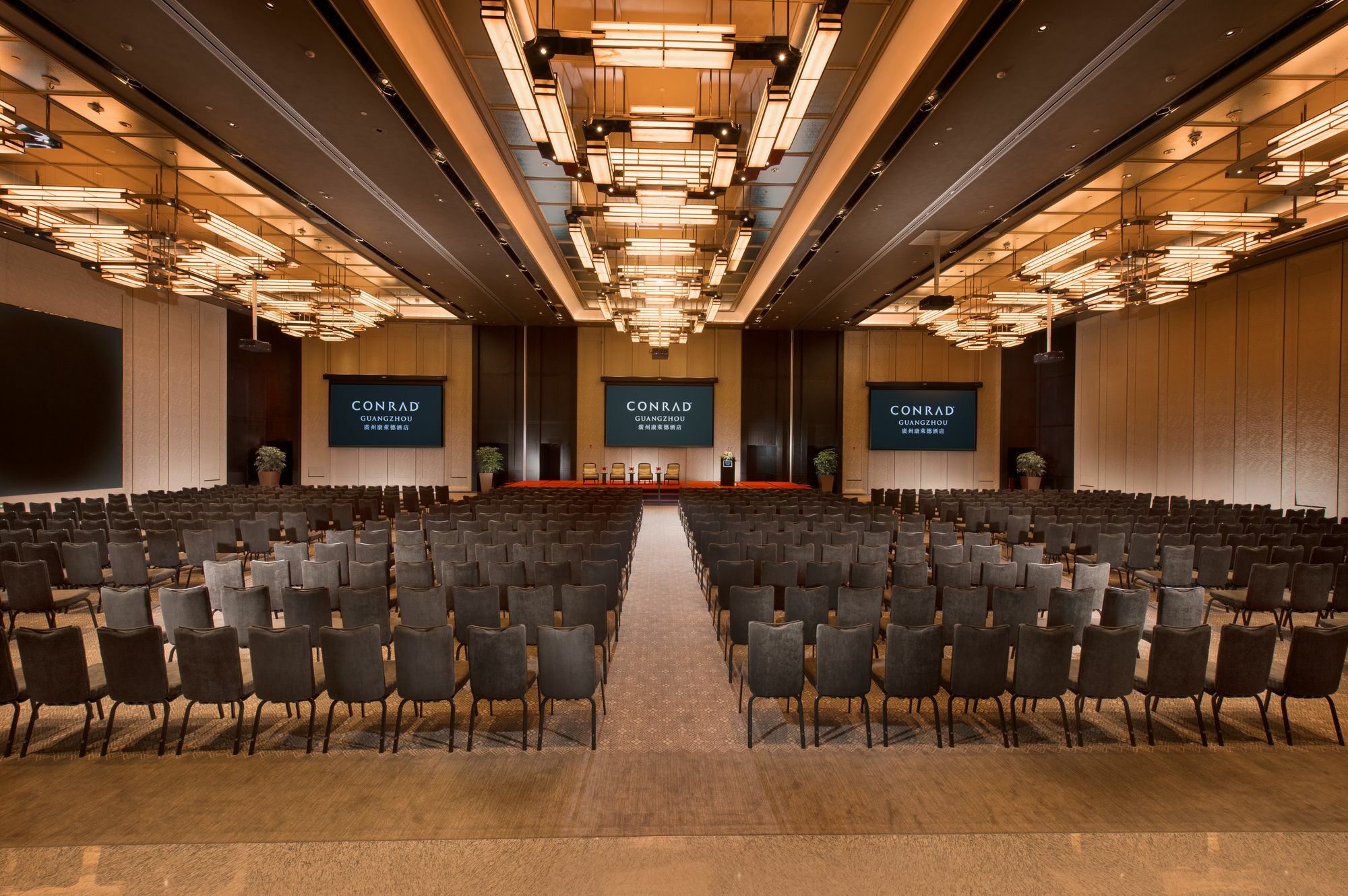 Conrad Guangzhou Hotel Екстериор снимка
